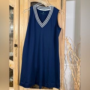 Tuckernuck Active Navy V-Neck Sleeveless Dress with White Stripe Trim